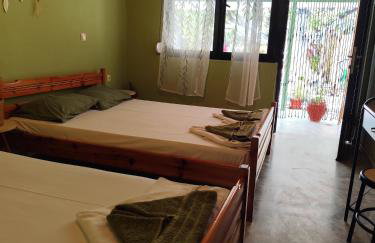 Asmanis Rooms - Photo 10