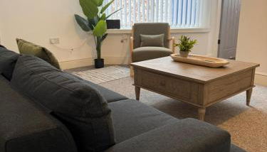 ResiLets - Stanley House - Large, Modern 3 Bed - NEW! - Foto 2