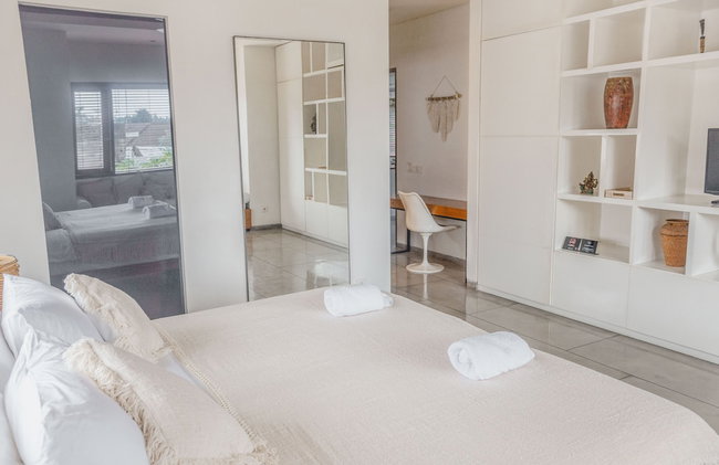 AB Villa & Apartments - Photo 35