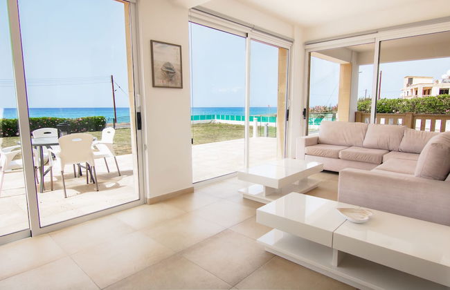 Phaedrus Living Beachfront Villa Mare - Foto 1