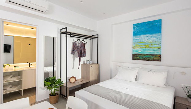 Cozy Corner Luxury Apartments - Photo 3, Room