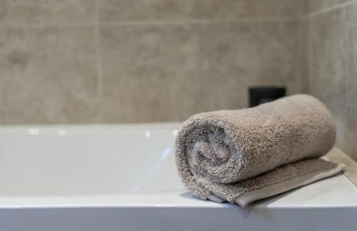 Edwardian Home Sleeps 6 Chesterfield - Foto 35