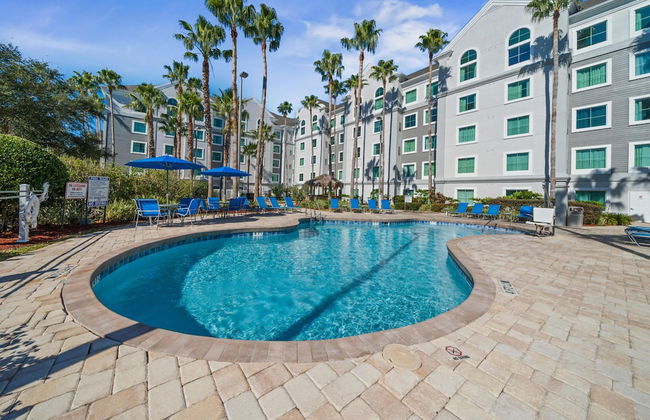 Univeral Disney Epic Shuttle - Foto 32