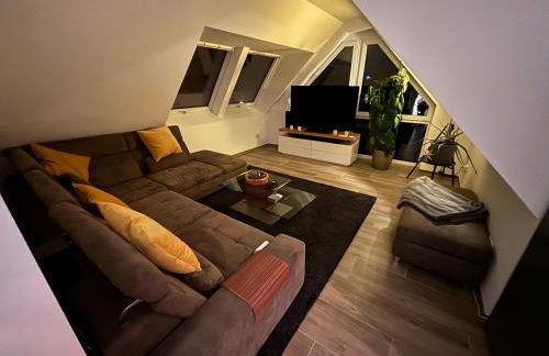 Vollklimatisierte Maisonette Wohnung -Whirlpool, Dachterrasse, Weitblick, Fahrstuhl, Kliniknähe - Foto 12