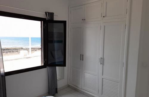 El Mar de Peyo , primera línea de playa - Foto 10