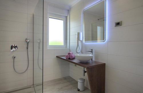 Modern villa Nerina with private pool near Pula - Foto 52