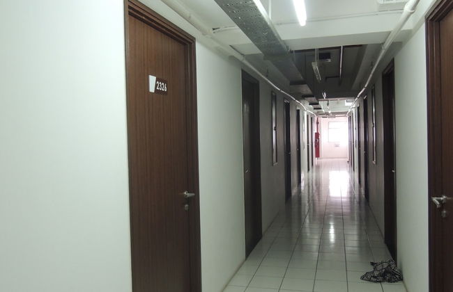 Reva Room on Gunung Putri Square Apartment - Photo 25