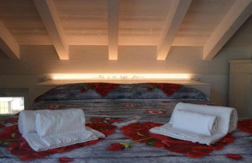 White suite - Jacuzzi, Swimming pool & Lake view - Foto 7