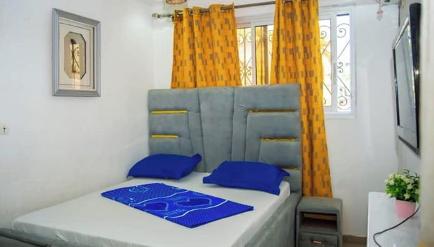 2 Bed Apt Sleeps 5 - Wifi, Parking, Balcony - Foto 5, Habitación