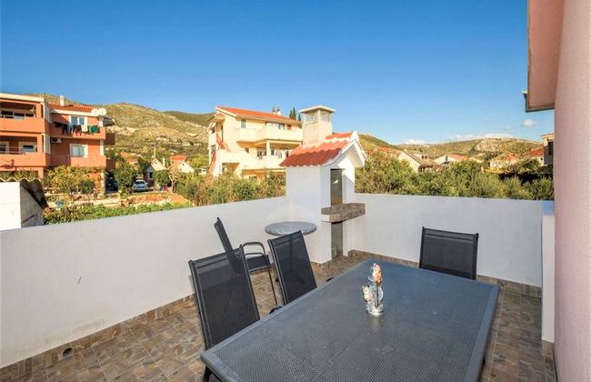 Trogir Comfortable Apartment With Terrace - Foto 8