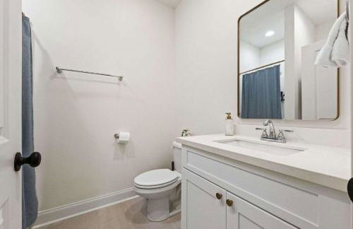 New Double Play Cottage Near Sports Complex - Foto 24