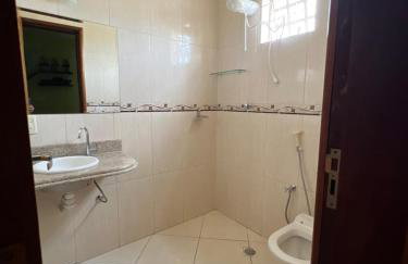 Casa espaçosa 10min do MotoGP Autódromo e BR-153 - Foto 20