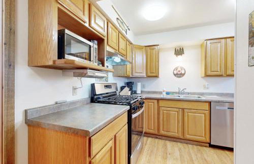 Steps to Three Bears Resort! Outdoorsy Escape - Foto 10