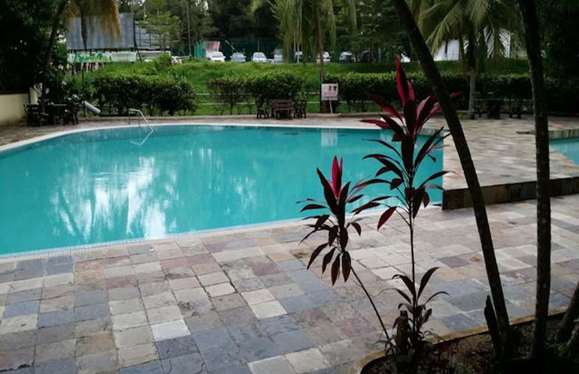 Pinang Beach Apartment at Bayu Emas - Photo 12