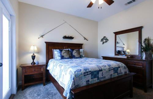 Amazing 4 Bedroom Vacation Home in The Villages of Crystal Lakes - Foto 15