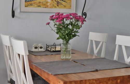 Freundliche Ferienwohnung direkt hinter dem Deich - Foto 4