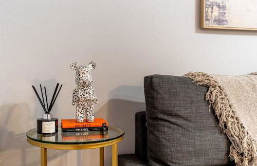 2BR - Balcony & Parking near Canary Wharf Sleeps 6 - Foto 9