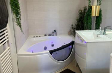 Le Somptueux, Cosy / Balnéo - Photo 20