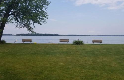 Harbor Clubhouse 3Bed 3.5Bath Modern Waterfront with Fireplace - Foto 56