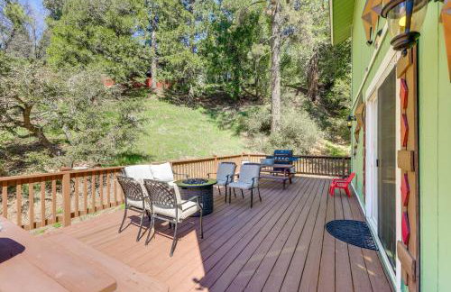 Remodeled Crestline Retreat Walk to Lake Gregory! - Foto 26