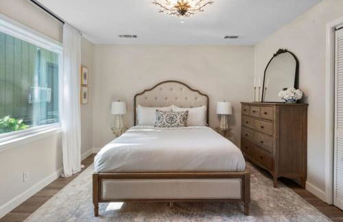 The Susser Estate with Dock Hot Tub Game Room - Foto 15