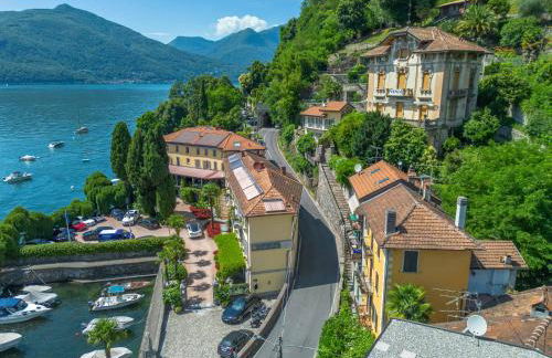 At the Lake - Foto 15