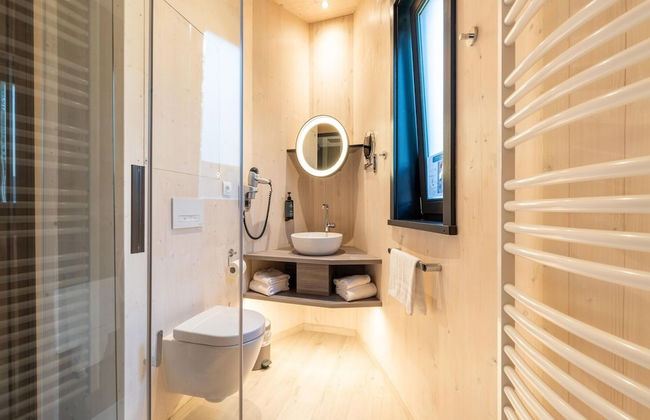 Chic Cabin in the Woods - Photo 11