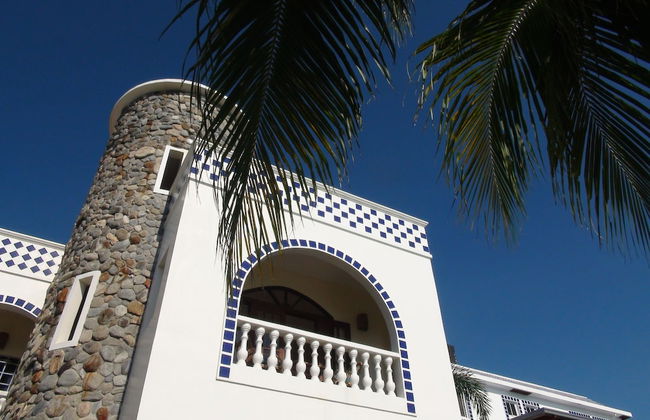 Squares Cafe and Apartments - Foto 65