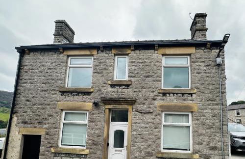 Northcliffe - Stylish Stone Cottage - Spa Bath - Peak Views - Photo 29