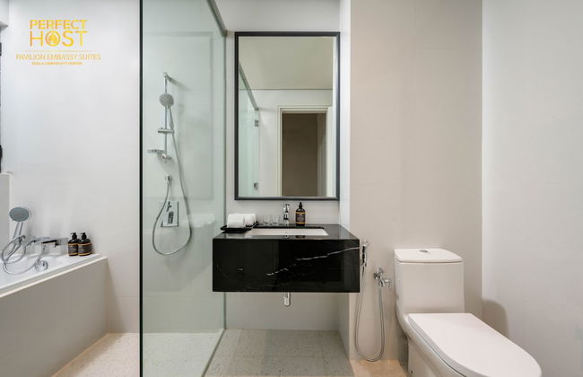 Pavilion Embassy Suites KL by Perfect Host - Photo 47
