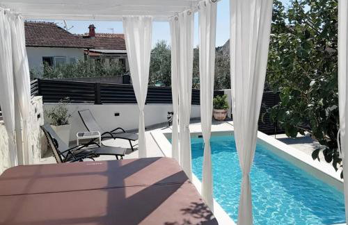 Villa Roko - Luxury Villa 60m from beach! - Photo 2