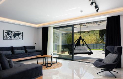 Del Sur Luxury Villa, Heated Pool & Utter Privacy, By ThinkVilla - Foto 24