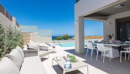 Lagoon Seaside Villa, Sumptuous Retreat,By ThinkVilla - Foto 2