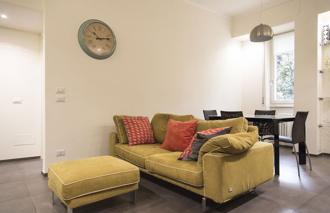 2 Bedrooms Flat with Parking near Metro Stop - Foto 1