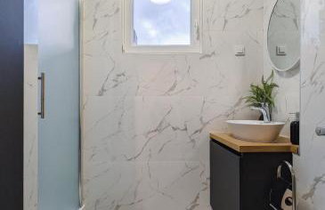 Apartment Exclusive - Self check In - Foto 14