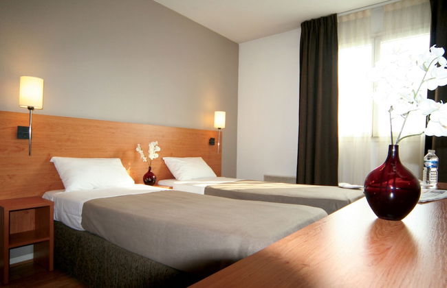 Sejours & Affaires Orléans Jeanne d'Arc - Foto 2