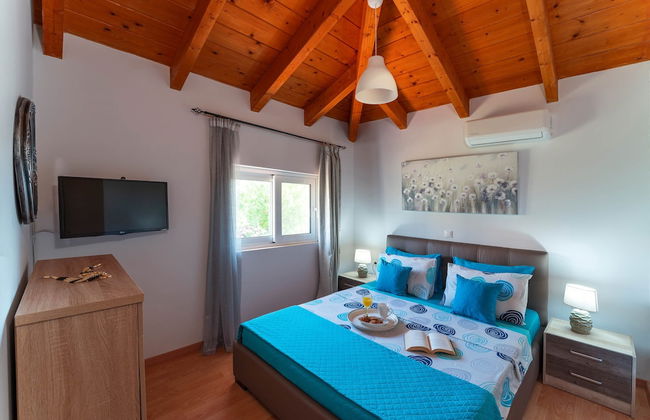 Posidonia Villas - Photo 3