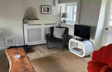 Grade II listed Cottage in Oundle with private courtyard - Foto 9