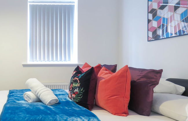 Tudors eSuites Birmingham House Private Garden Free Parking - Foto 8