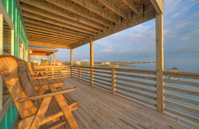 Waterfront w/ Bay Views, Shared Pool & Boat Dock Marlin Madness by Avantstay - Foto 27