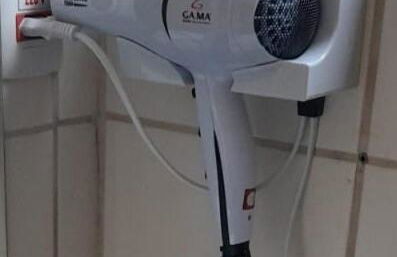 Apartamento Frente Praia Embaré - Varanda Aconchegante - Pet Friendly - Foto 24