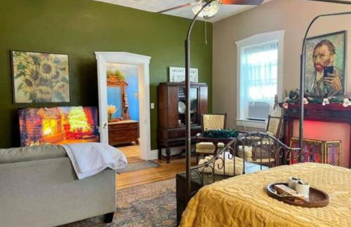 The Mediterranean House - Beautiful Downtown House - Foto 33