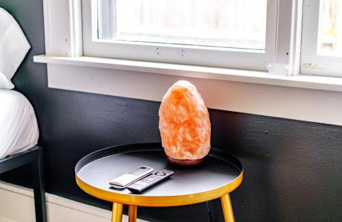 Jungle House Luxury Stays - Downtown Chillicothe - Foto 126