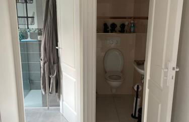 Maison paisible avec piscine - Foto 13