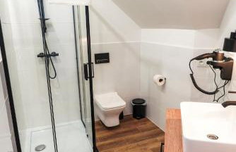 La Familia TYBURA - Foto 78