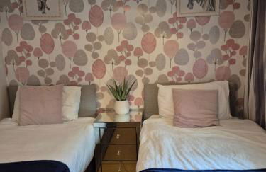 2 bed GF Docklands Apartment - Free Parking for 1 car - Foto 14