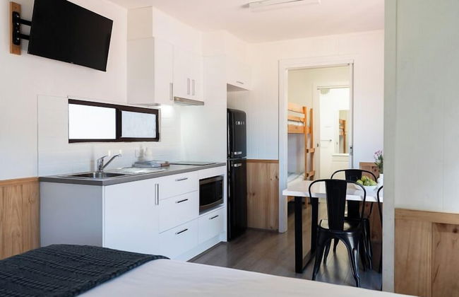 Adelaide Caravan Park - Photo 18