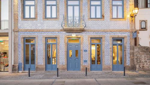 Loja Sr Costa by Casas com Estória Boutique Houses - Foto 1