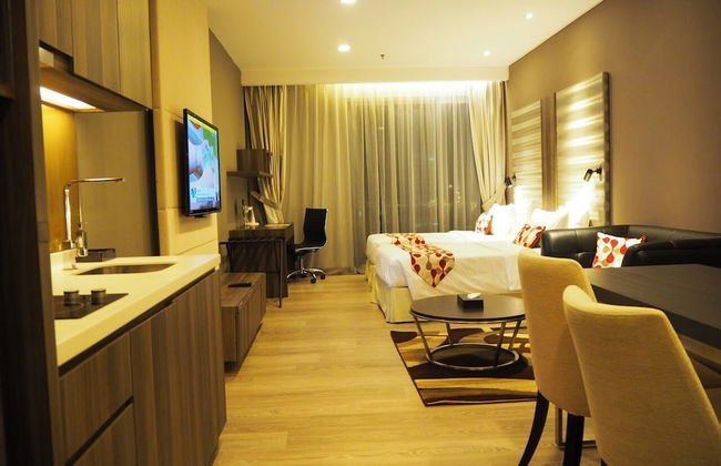 Ramada Suites by Wyndham Kuala Lumpur City Centre - Photo 12