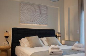 KLA SUITES by PROJECT 86 IKE - Photo 61